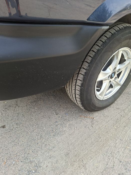 Продаю Додж Караван