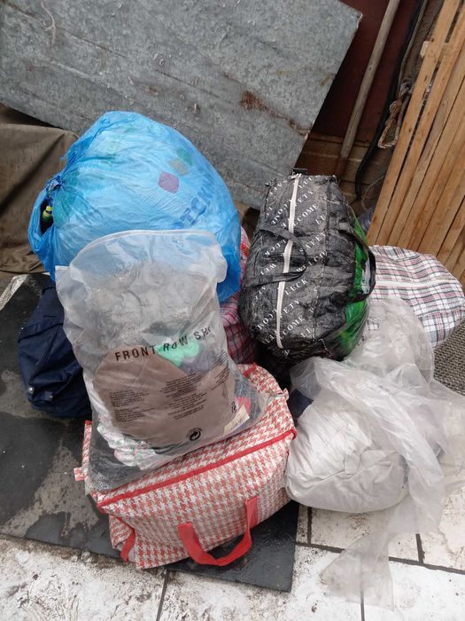 Отдам вещи бесплатно