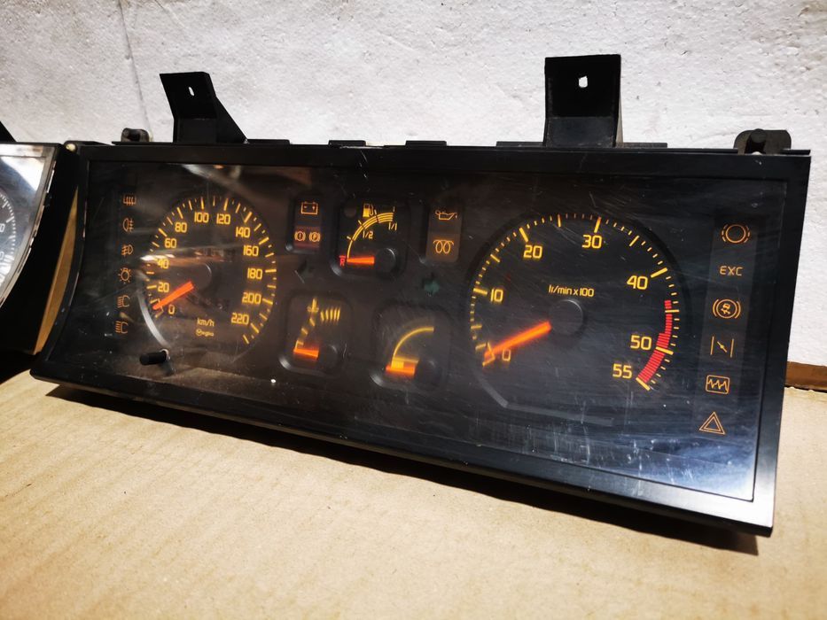 ceasuri de bord renault 19