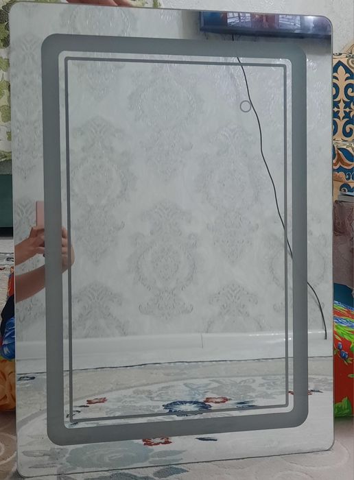 Зеркало  9000 тг