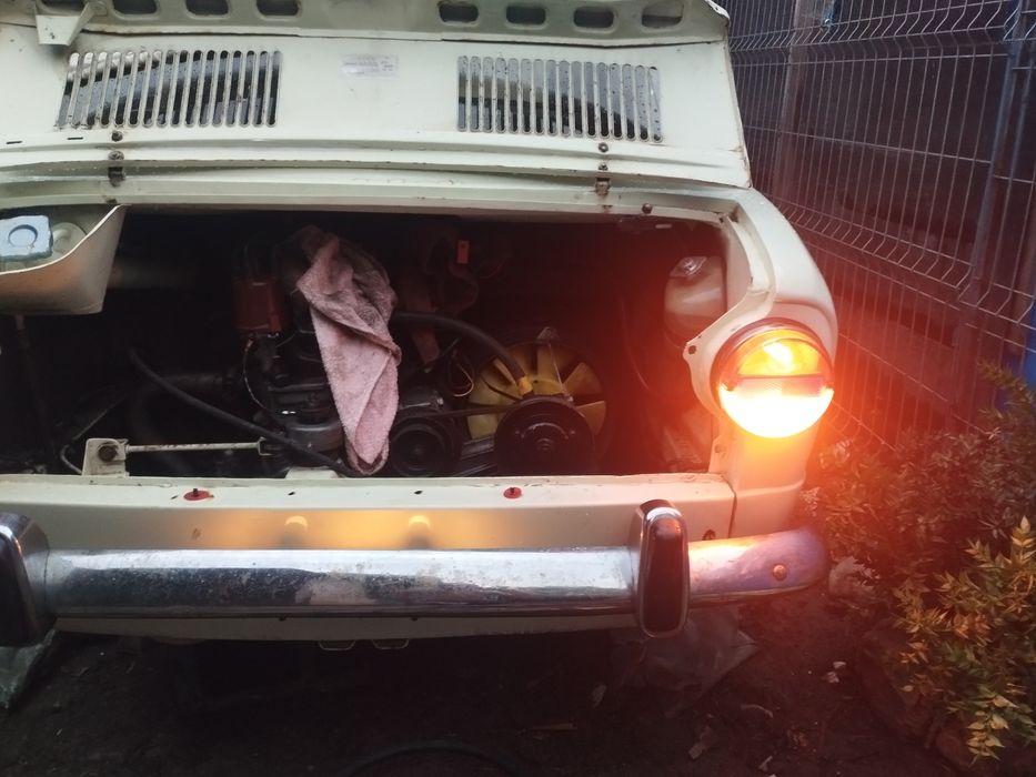 Fiat 850 mașină veche