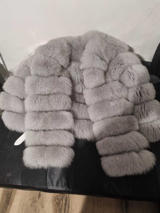 BEST Leather & Fur Haina Blana Vulpe Argintie masura S 100% Originala