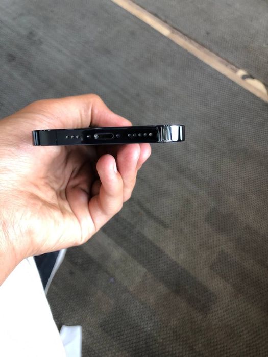 Iphone 12 pro sotiladi