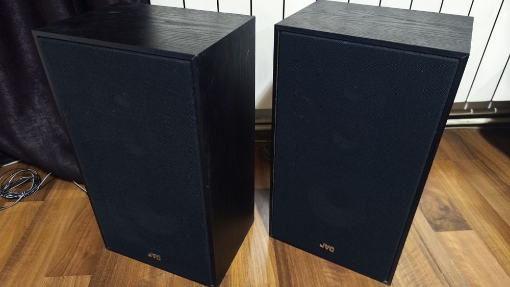 Boxe JVC SP-X220 BKE pe 3 căi 8 ohmi 60-120 W impecabile