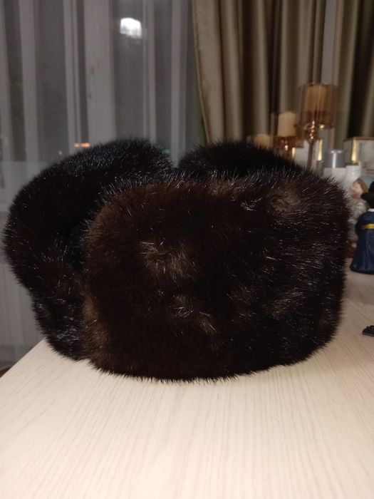 Ковры советские и шапка