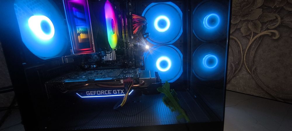 ПК игровой продается