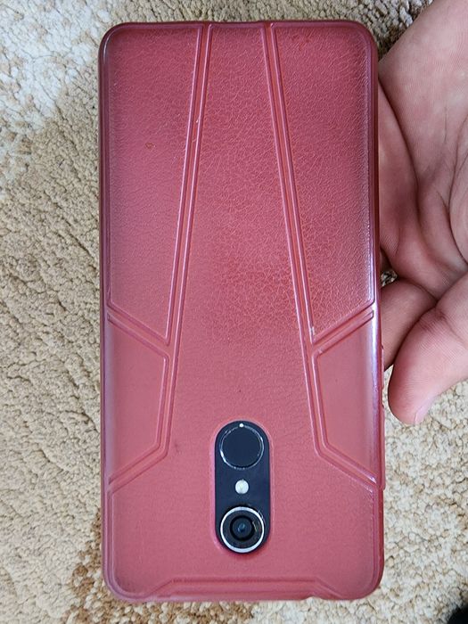 Redmi 5+  zapchast uchun