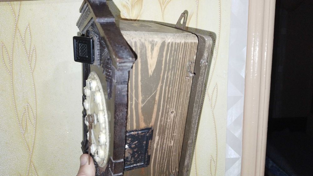 Продам часы маяк с кукушкой. Антиквариат