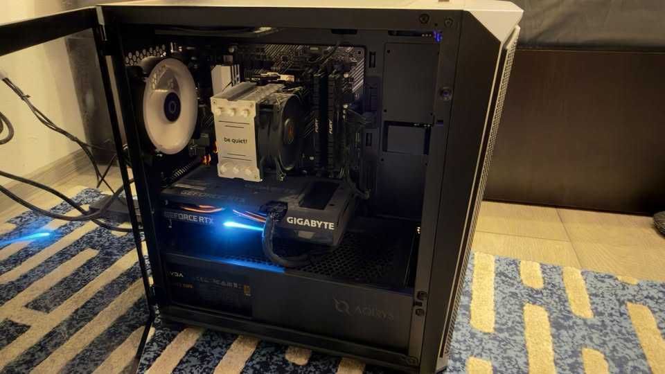 Desktop GAMING Ryzen 7 5700x RTX3060 12 GB 32GB RAM + Periferice