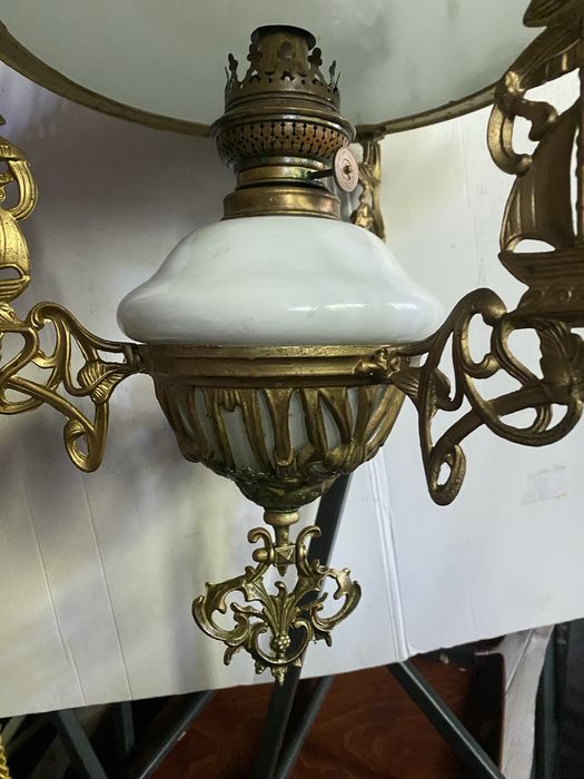Lampa cu petrol si contragreutate 1910