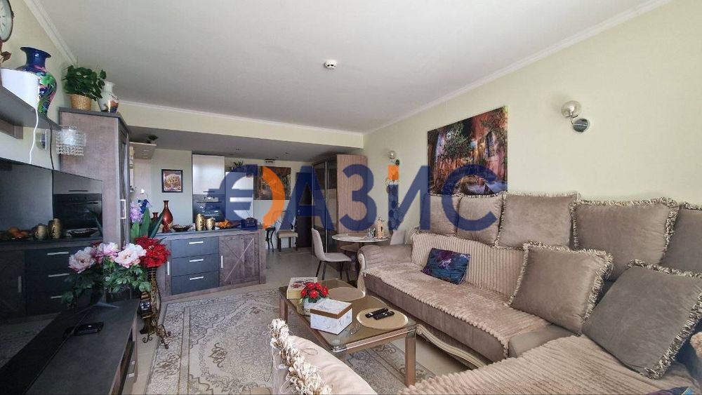 Продава се Двустаен апартамент в Свети Влас - 88 кв.м за 1043 €/кв.м - Снимка #5