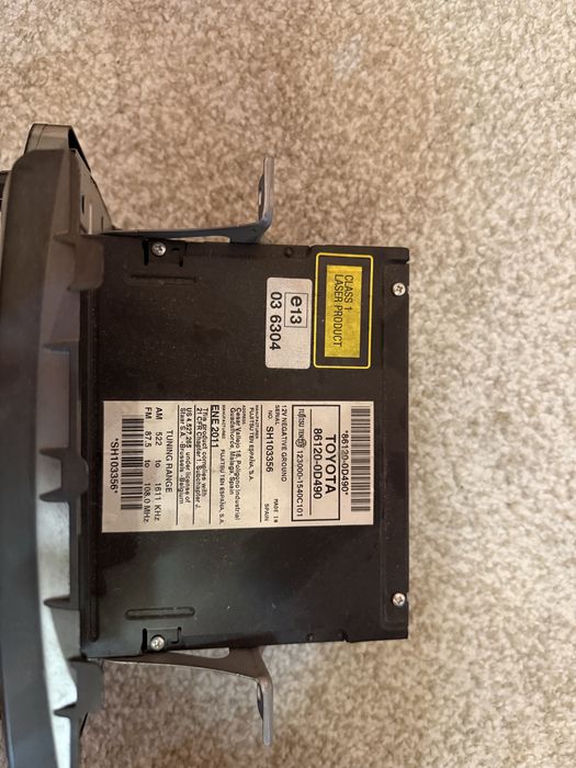 Оригинално CD радио за Toyota Yaris 2011 г. – модел 86120-0D490