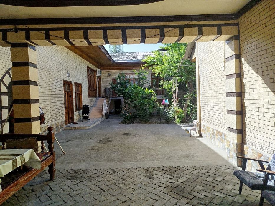 Andijon shahardan Uy sotiladi
