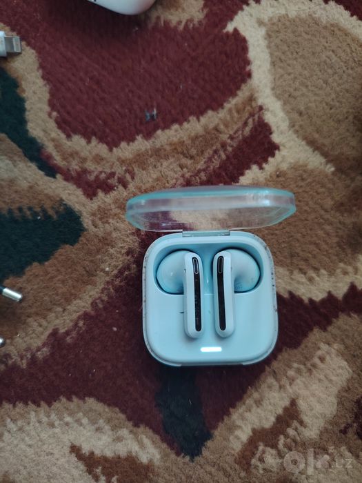 Redmi Airpods2 naushniklar bor 100ming so'mdan kami yoq