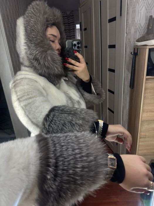 Шуба норка белая сера