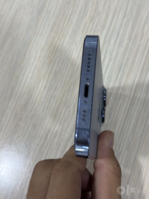 IPhone 13 pro blue