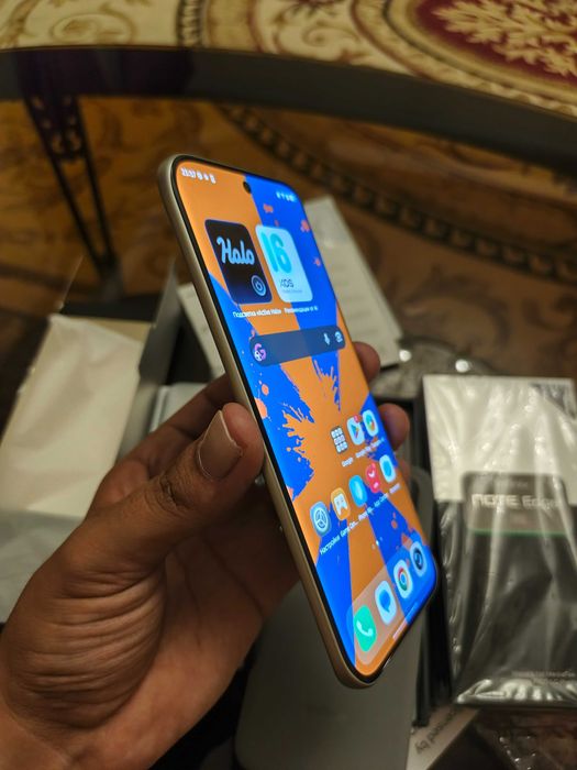 Infinix Edge 5G 8/256 новый неиспользованный в полном комплекте