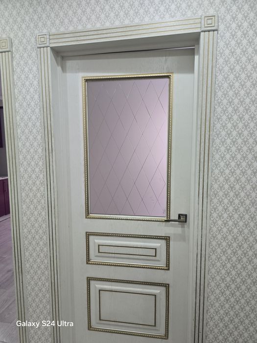 Двери межкомнатные б/у