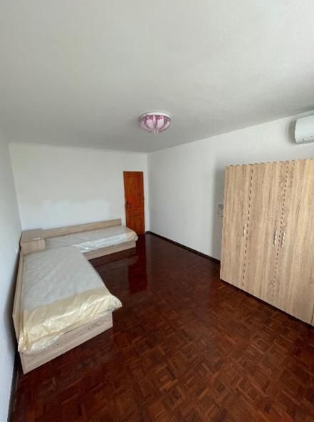 Дава се под наем Тристаен апартамент в София, Лозенец - 115 кв.м за 900 € - Снимка #6