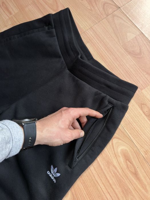 Pantaloni pants joggers sweats cuffed tapered Adidas Real Madrid