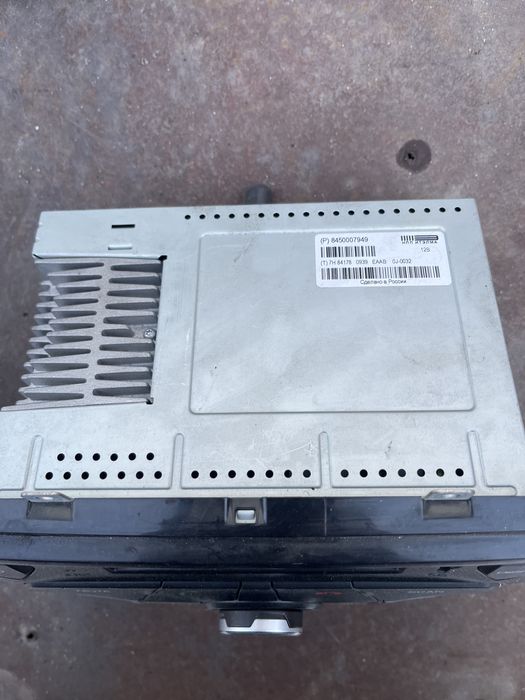 Продам мафон Лада Веста