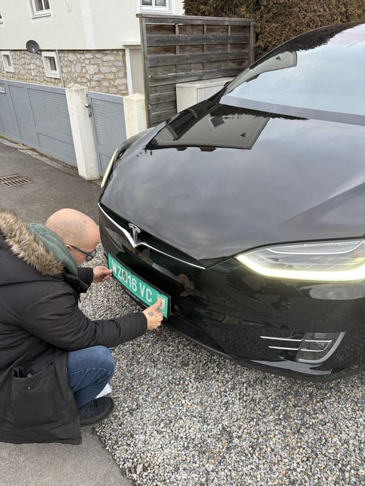 Vand TESLA Model X