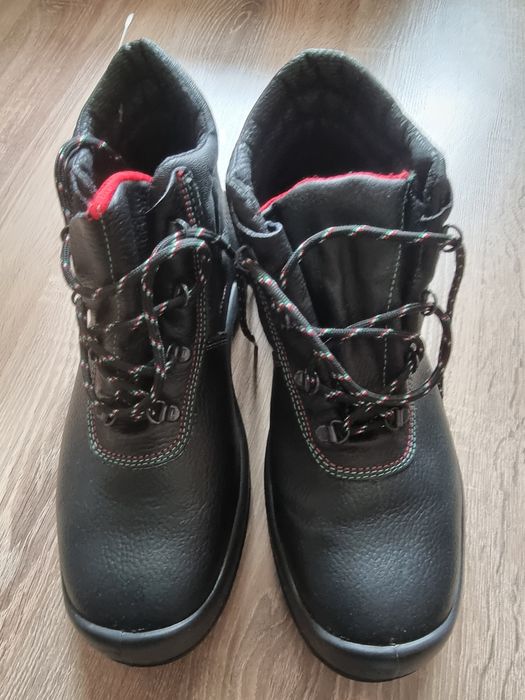 Нови работни обувки Panda Mistral с  водоустойчива кожа