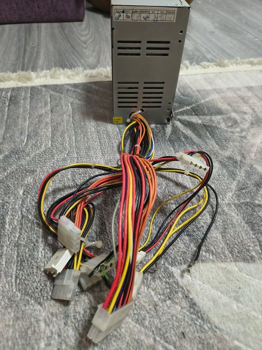 Sursa PC modelului Hirpo