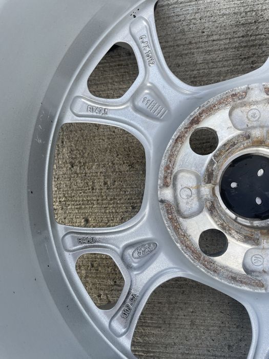 Jante aliaj Ford Fiesta R15
