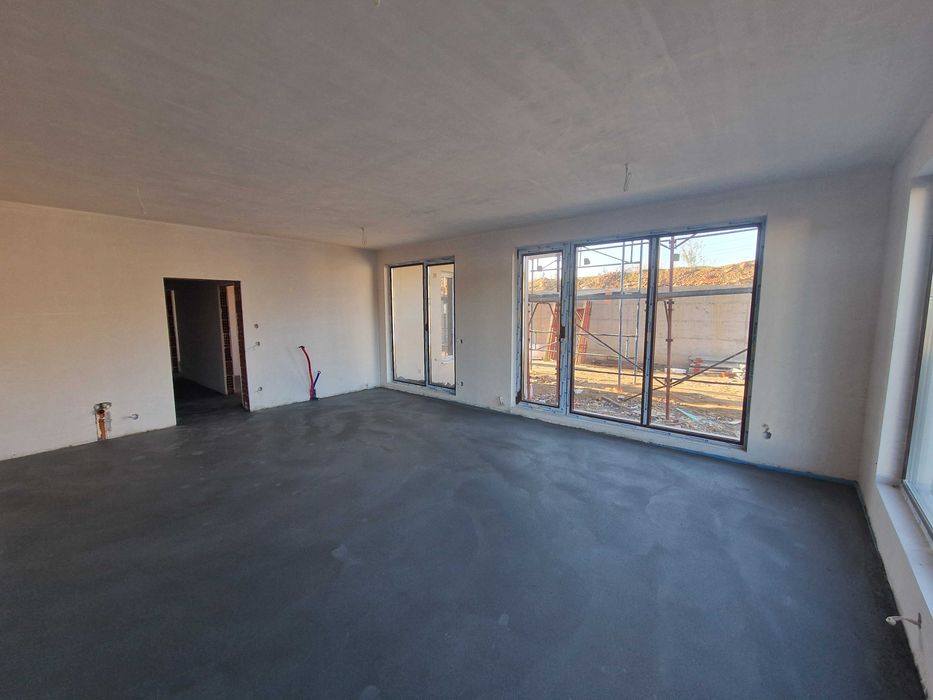 Продава се Тристаен апартамент в Благоевград, Баларбаши - 195 кв.м за 759 €/кв.м - Снимка #1