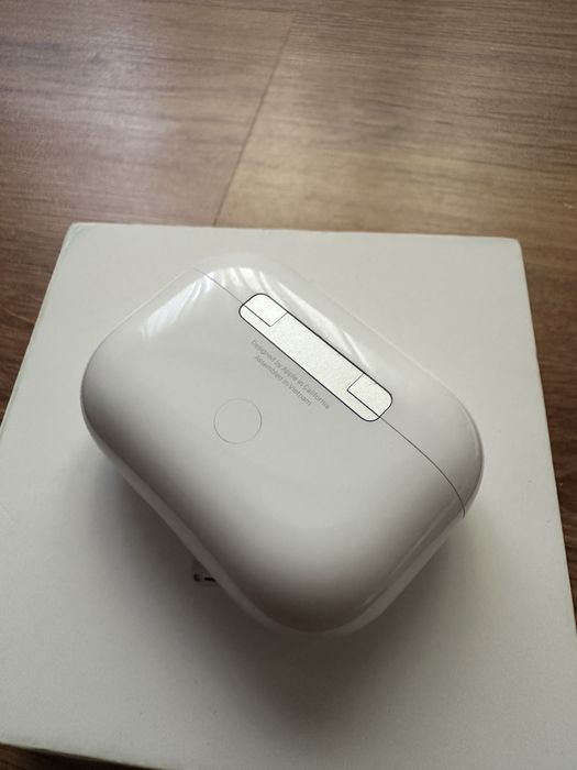 AirPods Pro 2ndgeneration with MagSafe Charging Case