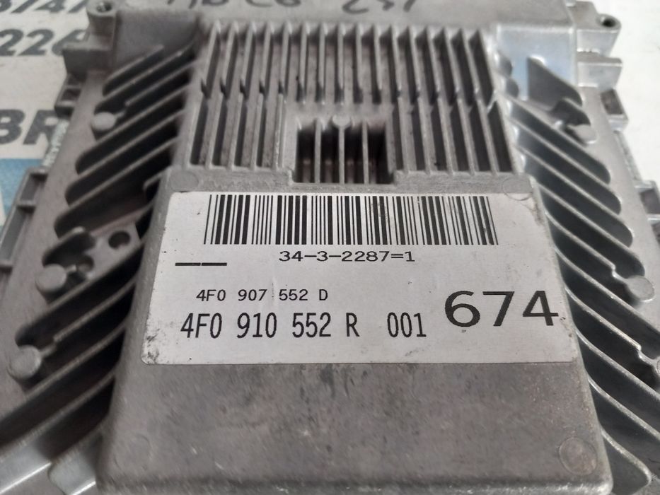 Calculator motor ECU 2.4i Audi a6 c6