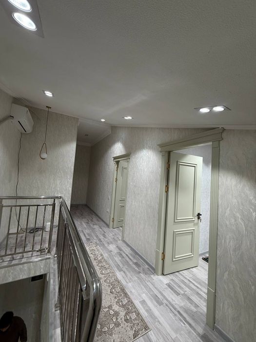 2 Qavatli katej yengi uy odam turmagan yengi sharoitlari bor tayor uy