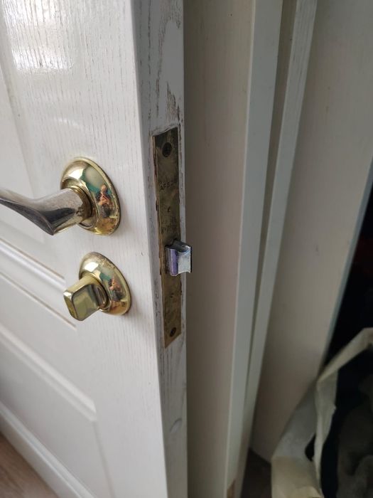 Двери межкомнатные