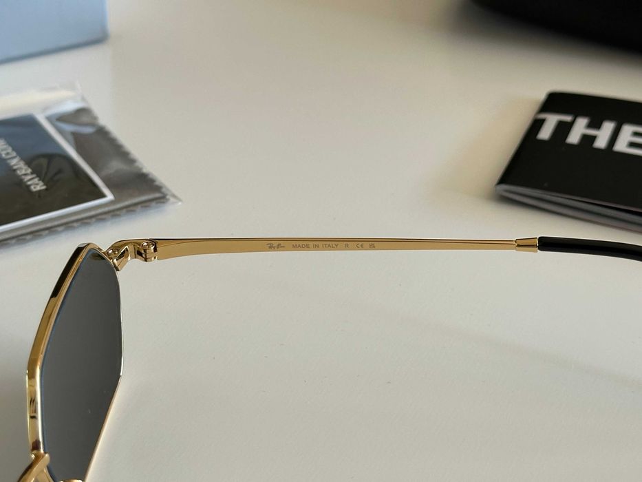 Слънчеви очила Ray-Ban Yevi RB3728