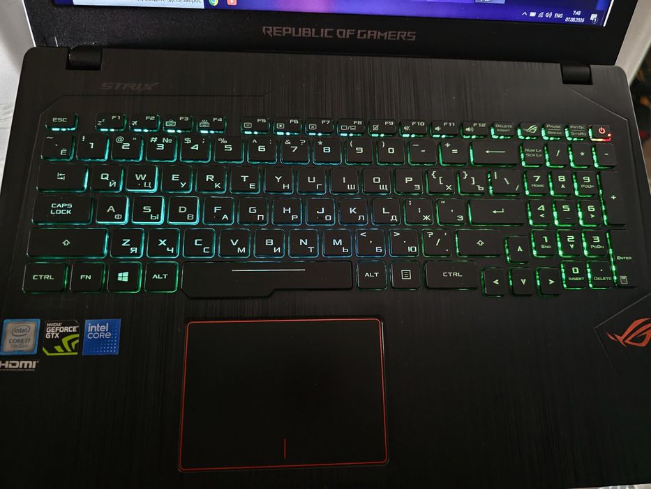 Asus ROG STRIX / Intel® Core™ i7 / NVIDIA GTX 1050