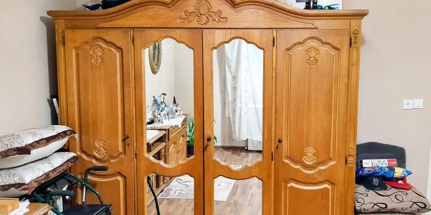 Propietar, Casa de vanzare