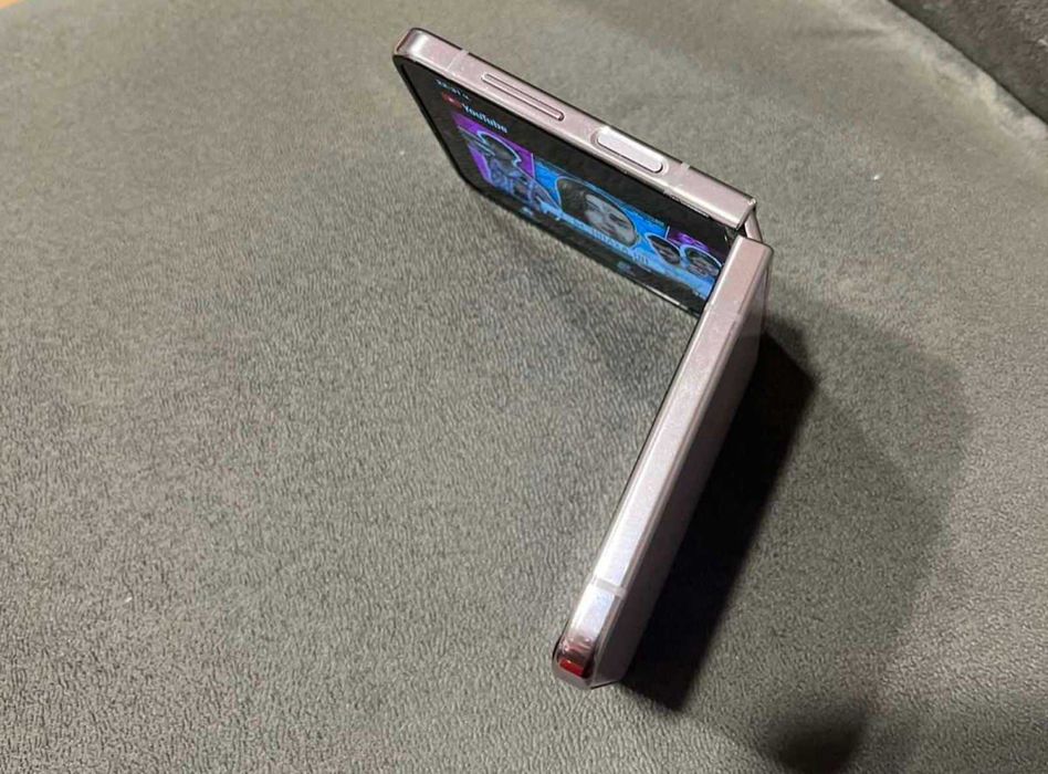 Galaxy Z FLIP5 - в гаранция