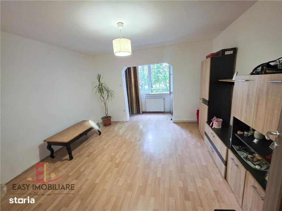 Apartament 3 camere, decomandat, Dambu Pietros, Targu Mures — fotografia 1