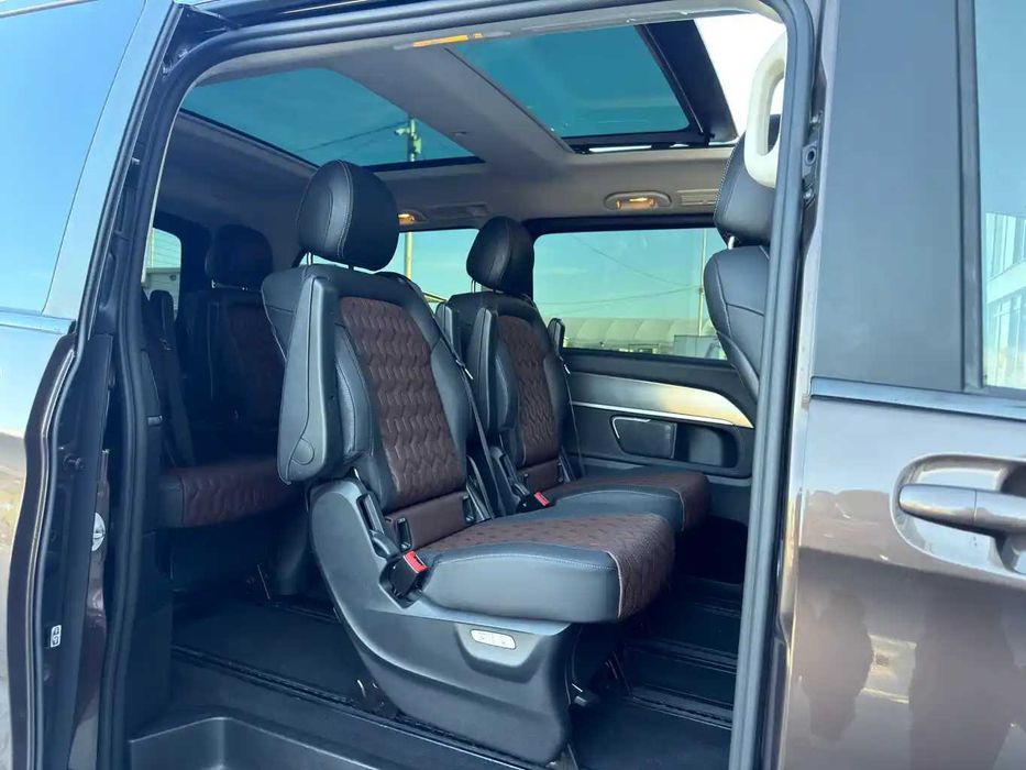 Mercedes V Class 250 4MATIC