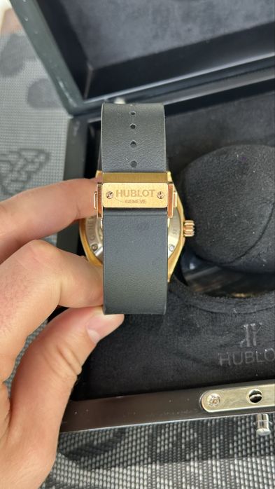Часы Hublot хорошие