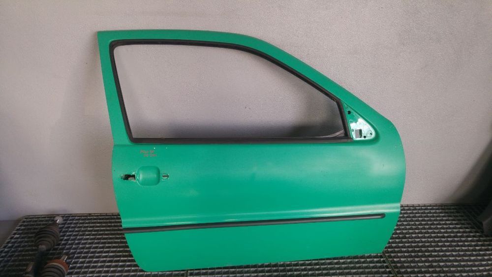 usa portiera dreapta vw polo 2 usi 1995