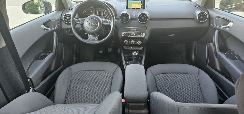 Audi A1 / SLine/ euro 6 / 5 uși/trapă electrică