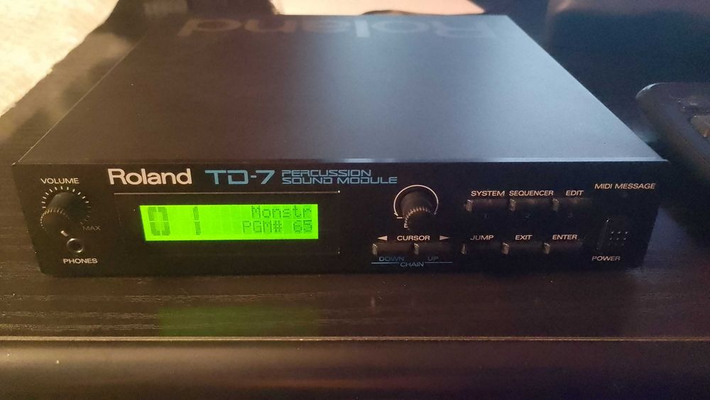 ROLAND TD-7 digital drum sound module