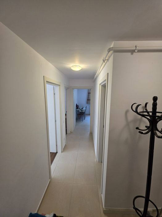 2 camere de închiriat