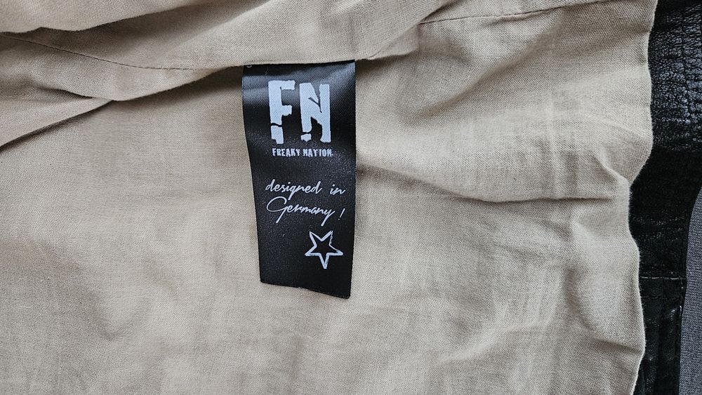 Мъжко кожено яке Freaky Nation