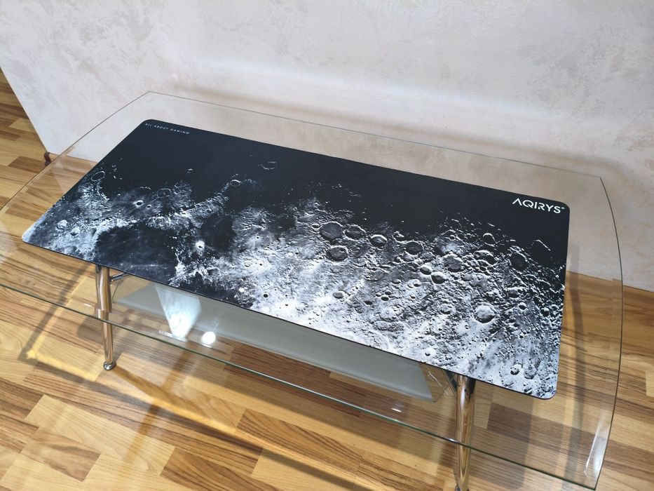 Vând mousepad Aqirys Vesta XL