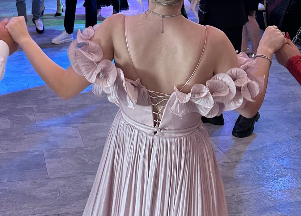 Rochie midi eleganta