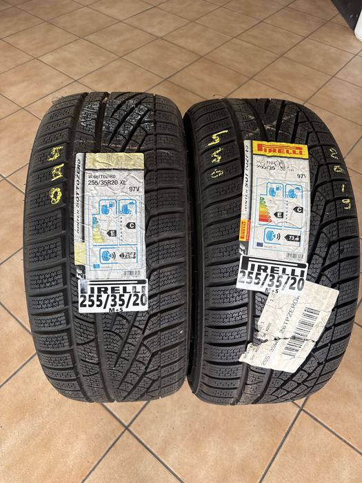 255/35/20 Pirelli 97V