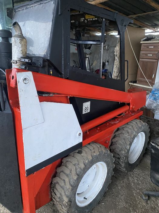 Мини бобкат